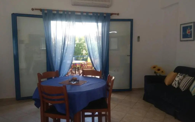 Blue Velvet apartment