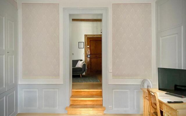 Beautiful studio in a villa from 18th century
