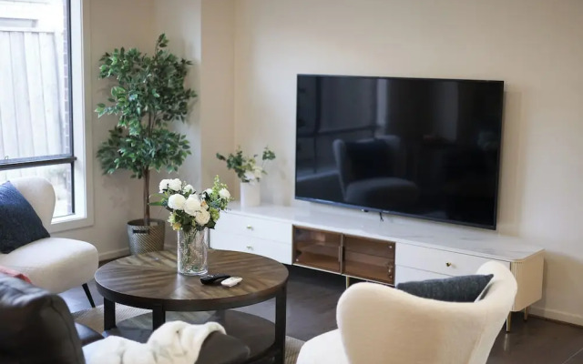 StayAU Pakenham 5 BRM Oasis Pet-friendly