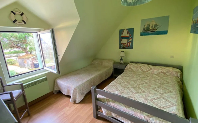 Pretty Terraced House Near the Beach, Damgan