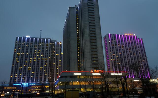 Артезиано, продажа воды, Измайловское ш., 71к4Г-Д, Москва - Яндекс Карты