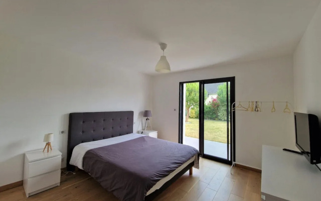 Quite Holiday Villa in Benodet