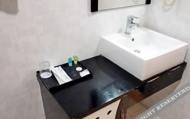 Yuanlinjinfang Business Hotel