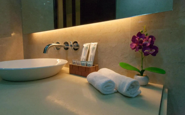 Penhome The Suite Straits Quay