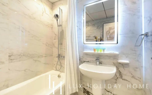 LUX The Icon Tower JLT Suite
