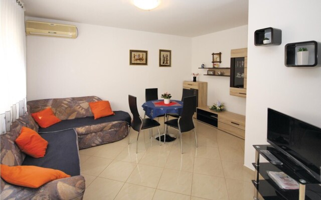 Amazing Home in Pula With Wifi and 2 Bedrooms