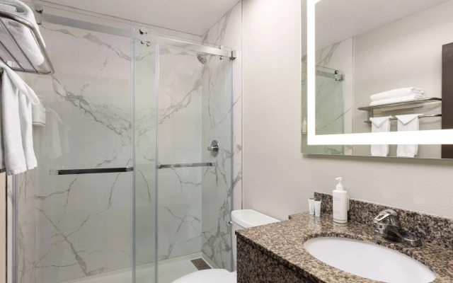 Days Inn by Wyndham Williams