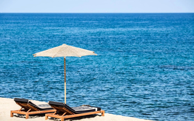 Abaton Island Resort & Spa