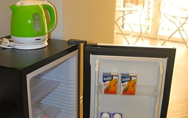 B&B Garibaldi Station