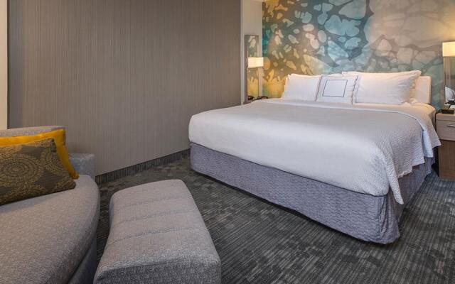 Courtyard by Marriott Montreal West Island/Baie D'Urfe