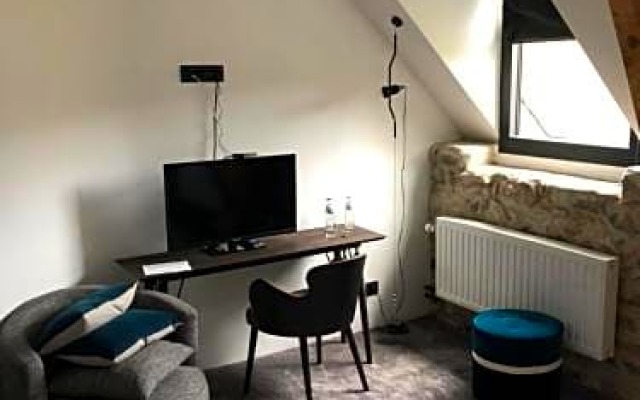 The wise house
