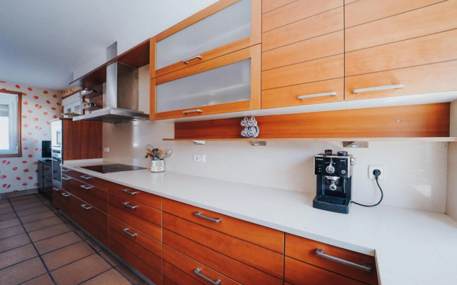 Villa con piscina a pie de playa