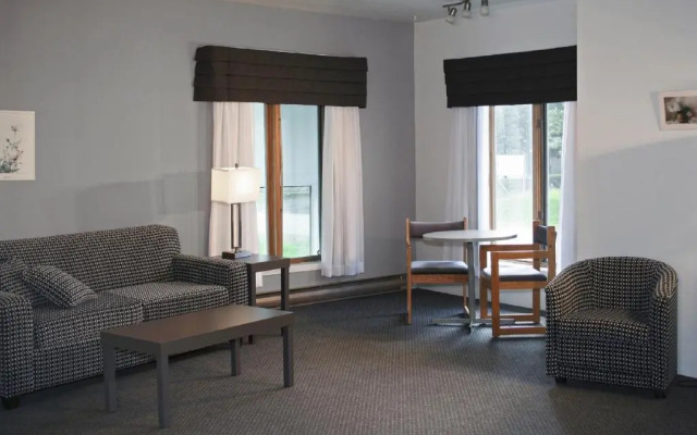 Motel à la Brunante