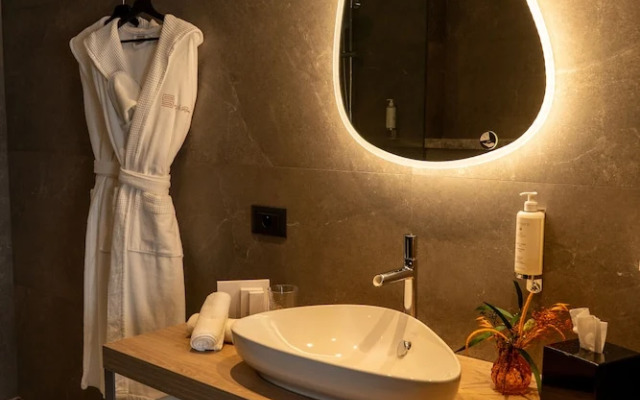 Suites By Le Reve