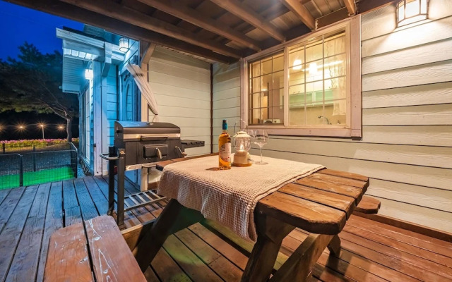 Yeongwol Nature & Pet Retreat