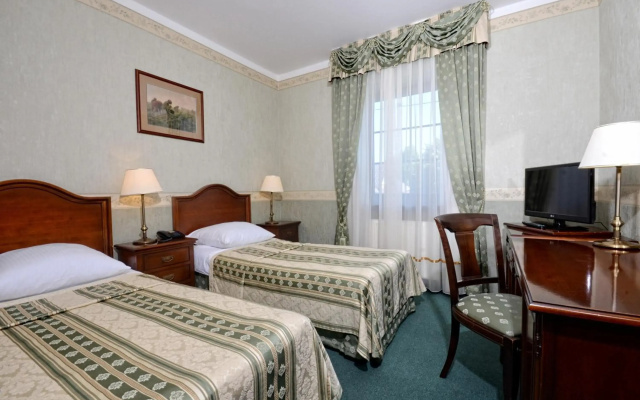 Hotel Zubrówka Bialowieza