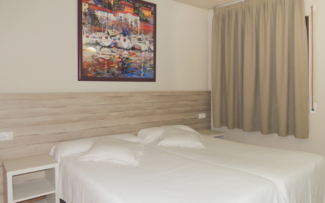 Apartamentos Turísticos Augustus
