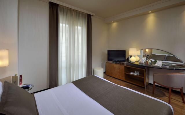 Best Western Hotel City — Milano Centro Hotel