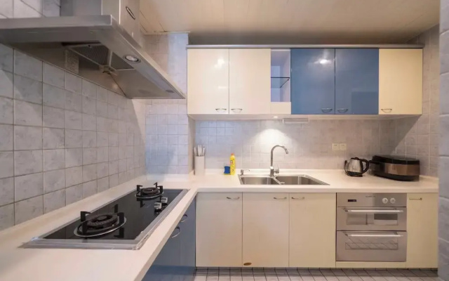 Tyms Xujiahui Elegant 1BR APT