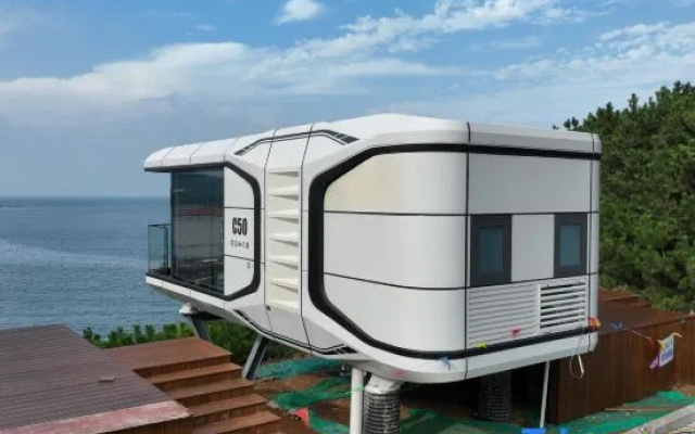 Banyuewan No. 6 Cliff Capsule Homestay – Outside – Weihai