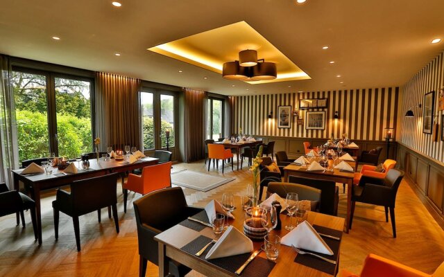 Schröder Hotel and Restaurant