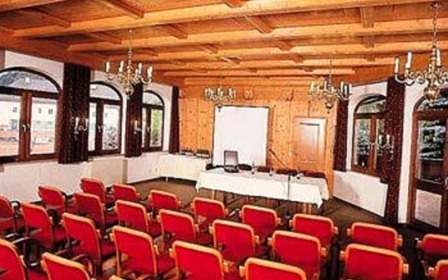 Hotel Neue Post