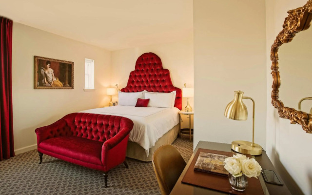 The Historic Cavalier Hotel and Beach Club, Autograph Collection