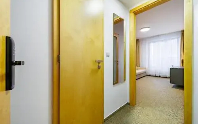 Hotel V Ráji
