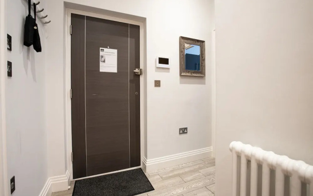 Windsor Castle Apartments