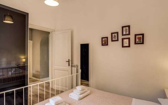 Colosseo 2 Bedroom Walking Distance