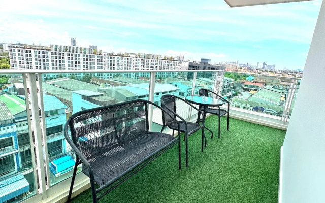 City Garden Tower by Pattaya Holiday