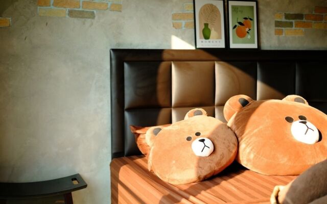 Rayong Pool Villa & Camping