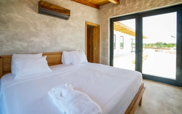 Seabird Belize Vacation Rentals