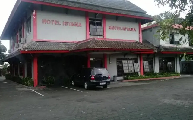 Hotel Istana