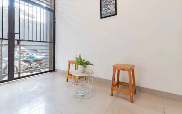 RedDoorz @ Suryakencana Bogor – Hotel Rooms – Bogor