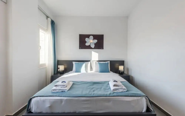 Expansive Apartment With Beach Access - Jasemin