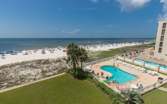 Breakers 43 2 Bedroom Condo