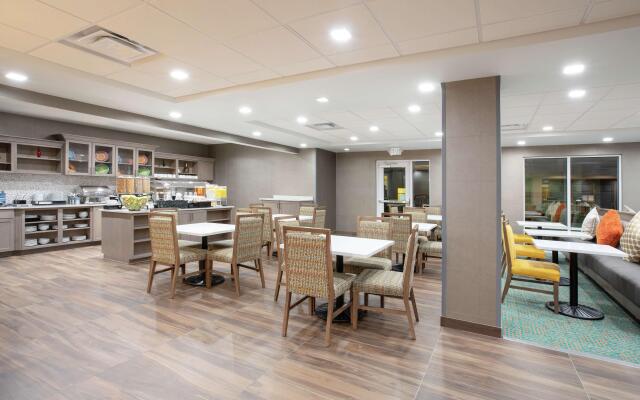 Homewood Suites by Hilton Albuquerque-Journal Center