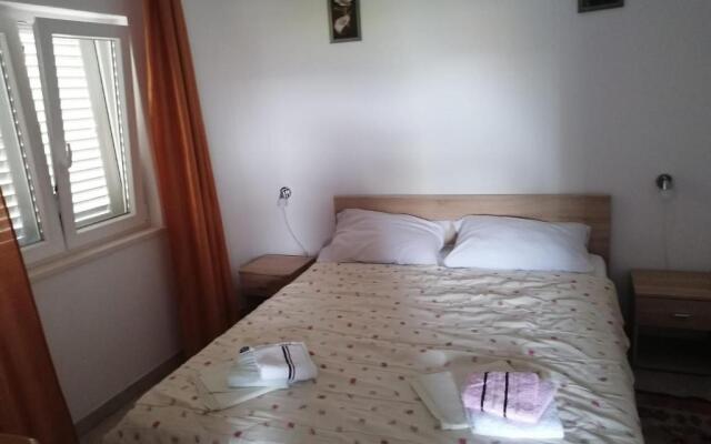 Apartments Dijana