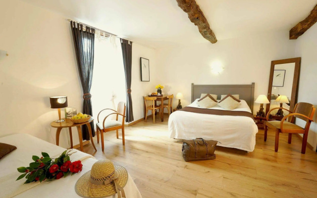 Logis Auberge La Barguillère