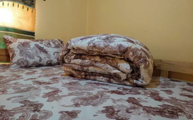 Sero Safaris Hostel