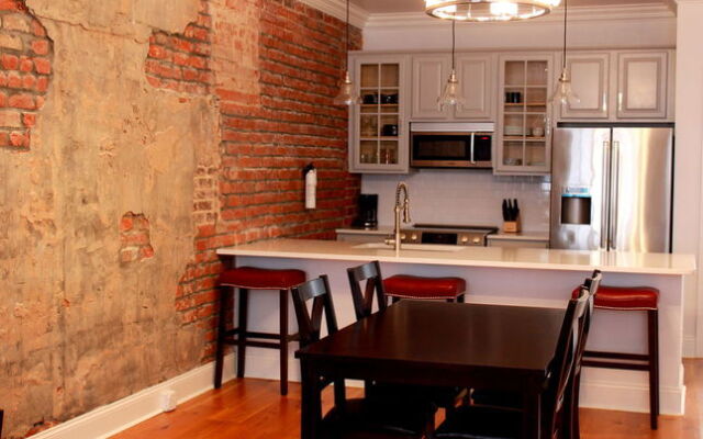 Hosteeva Downtown Luxury Suites