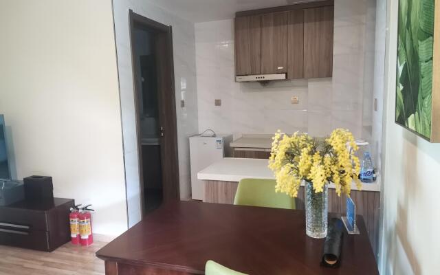 Orange homestay(Huizhoubiguiyuanrunyangxigu hotspring)