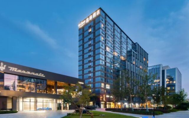 Hangzhou Gongshu Grand Canal UrCove by Hyatt Hotel