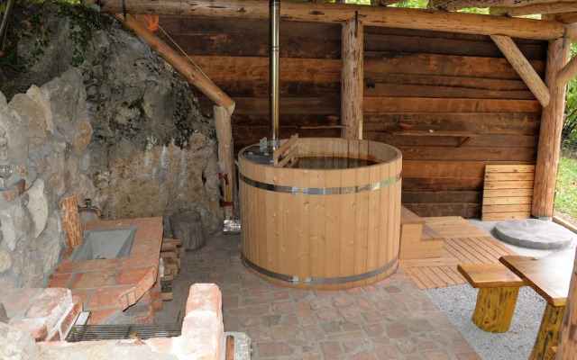 Vineyard Cottage Rataj