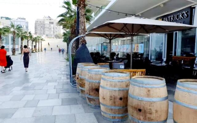 Apart Hotel TLV/Bat Yam Beach Front 1207