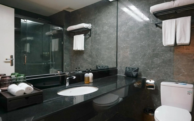 Paco Hotel (Guangzhou Tower Datang Metro Station Branch)