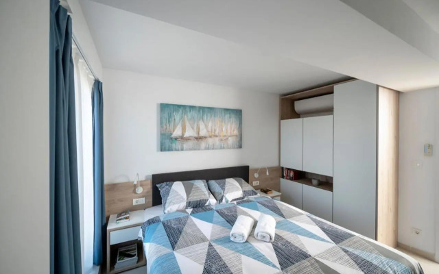 Apartment Garden Palace A125