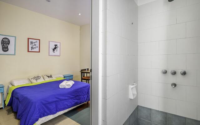 Granados Hostel