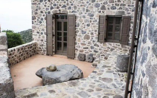 Moustafa Stone House